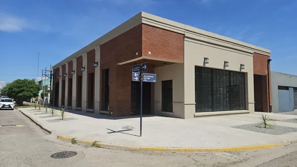 Local Comercial en AV. DEL VALLE ES