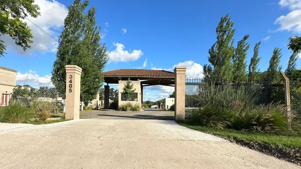 Lote en Gral. Las Heras 3600