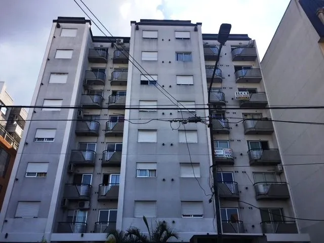Departamento en Colón 300