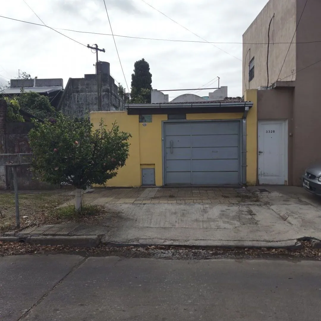 Casa en M. A. de Acevedo 3300
