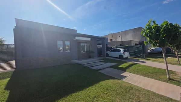 Casa en Calle Videla Cas 2100