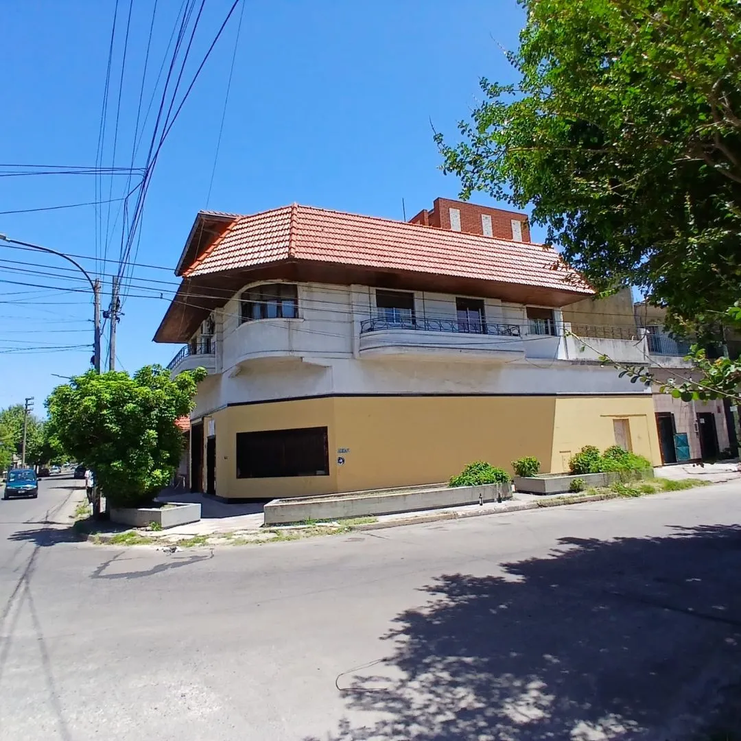 Casa en CASTRO BARROS 500
