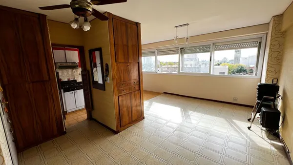 Departamento en MADERO 100