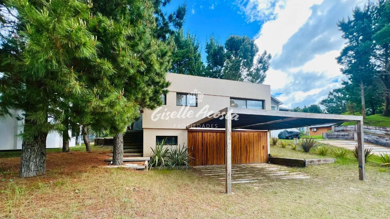 Casa en Deportivo II 400