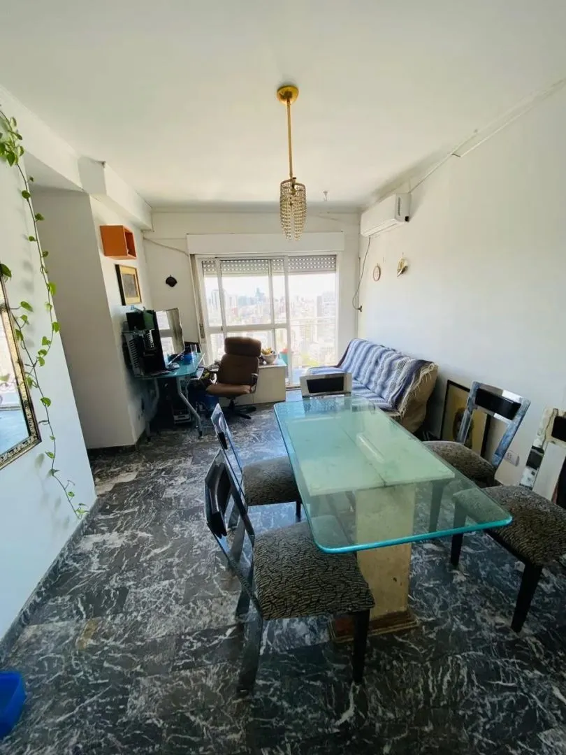 Departamento en Gallo 600