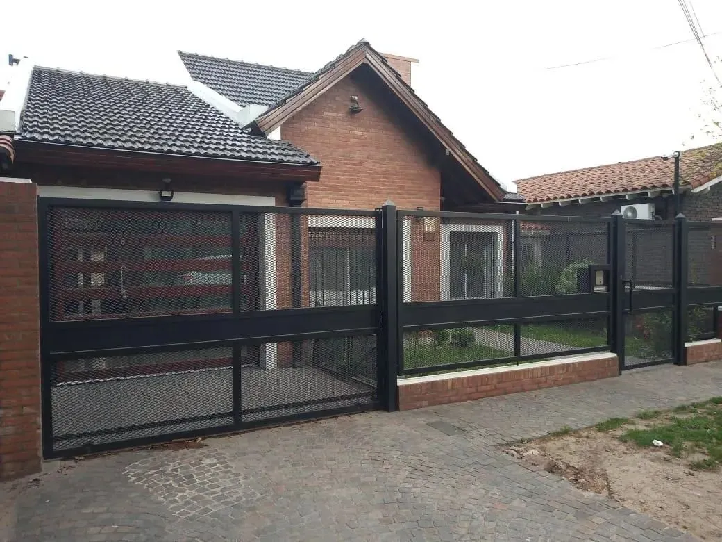 Casa en J. Castellanos 3