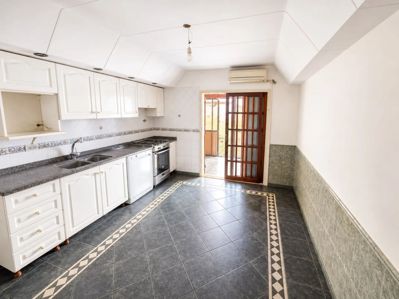 Departamento en CARRASCO 300