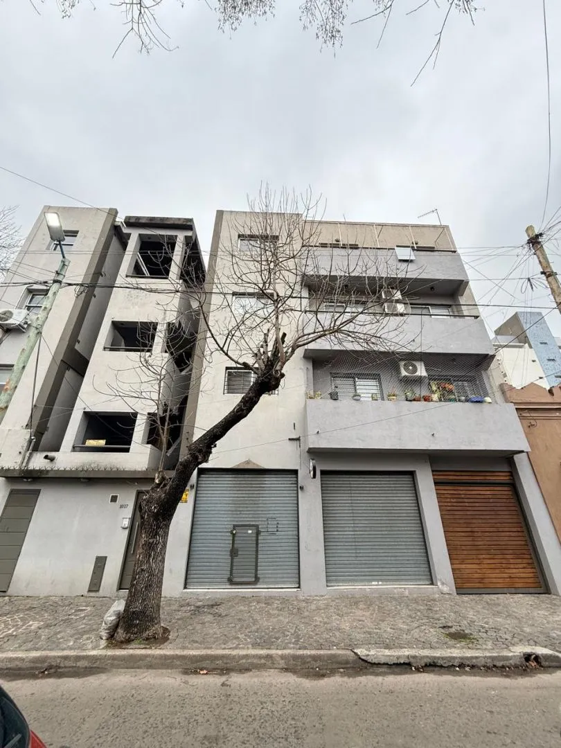 Departamento en MORENO 1000