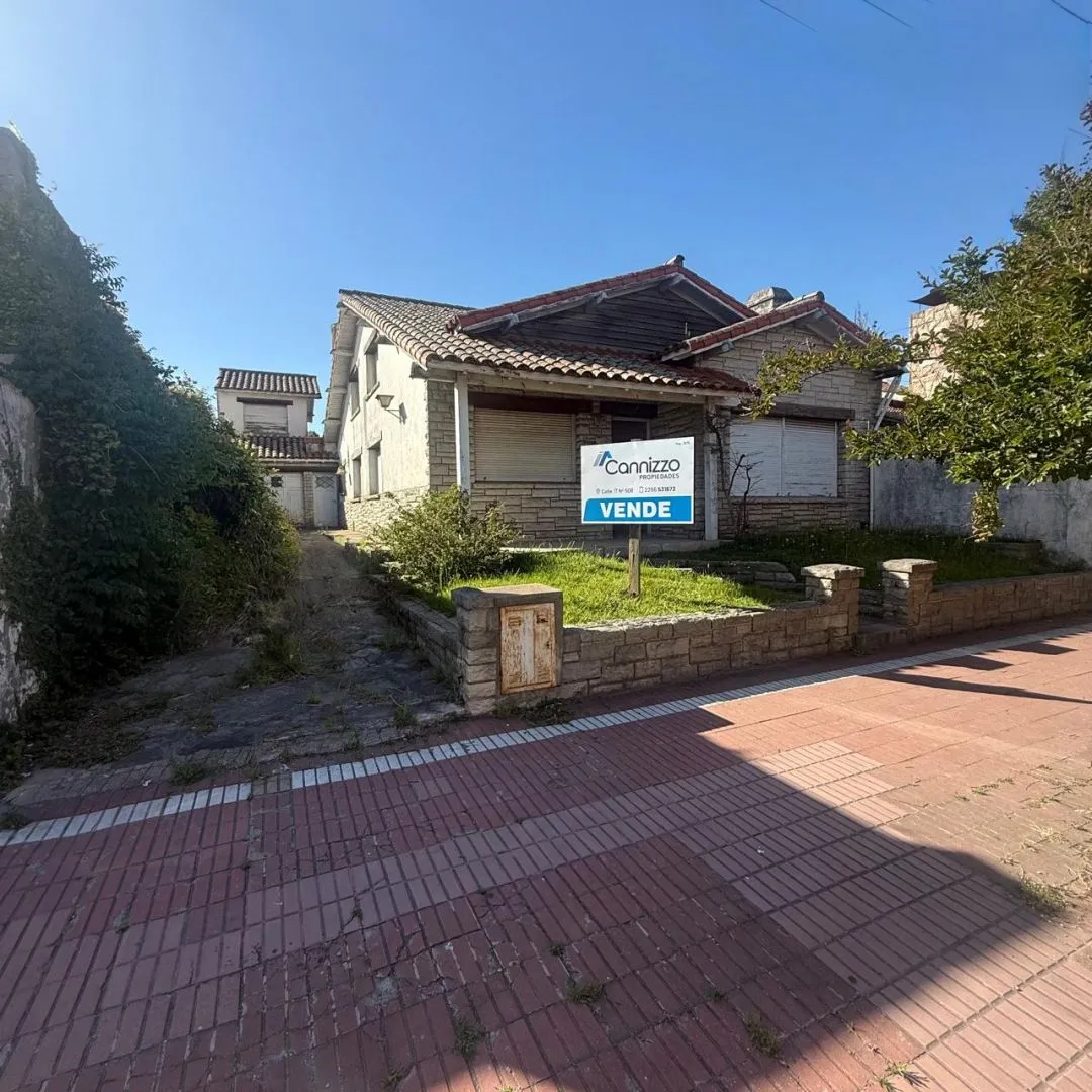 Casa en Calle 24 e/ 27 y