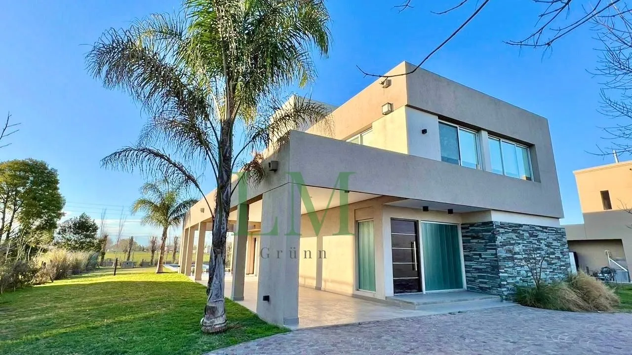 Casa en ACCESO OESTE km