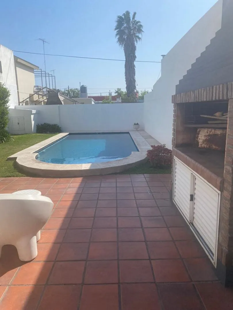 Casa en Bv Roca 2200