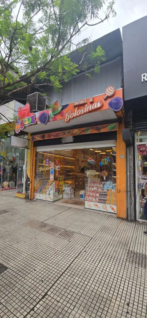 Local Comercial en AV. CORRIENTES 2600