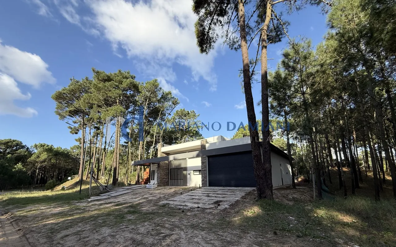 Casa en Del Ancla 2900
