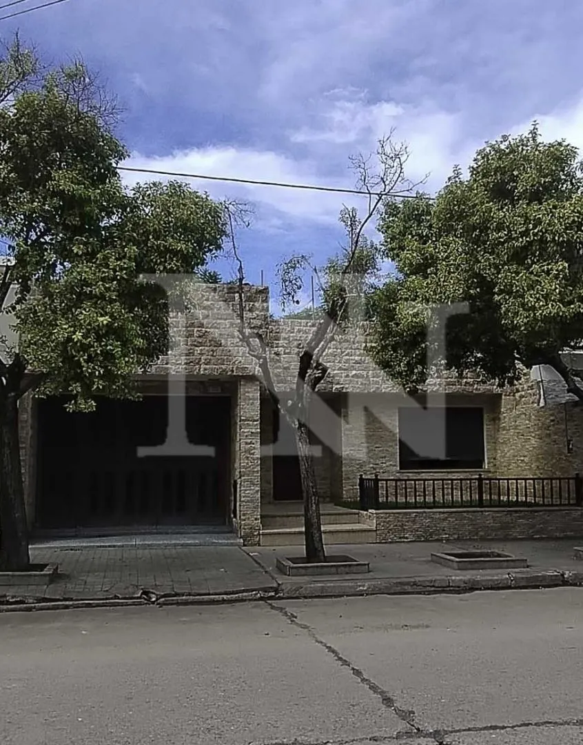 Casa en Manuel Belgrano 400