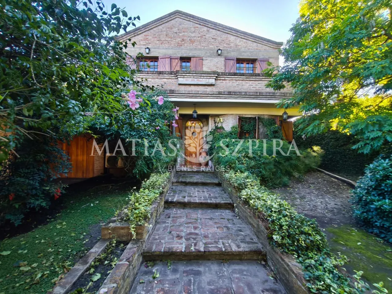 Casa en Pio Colivadino 1600