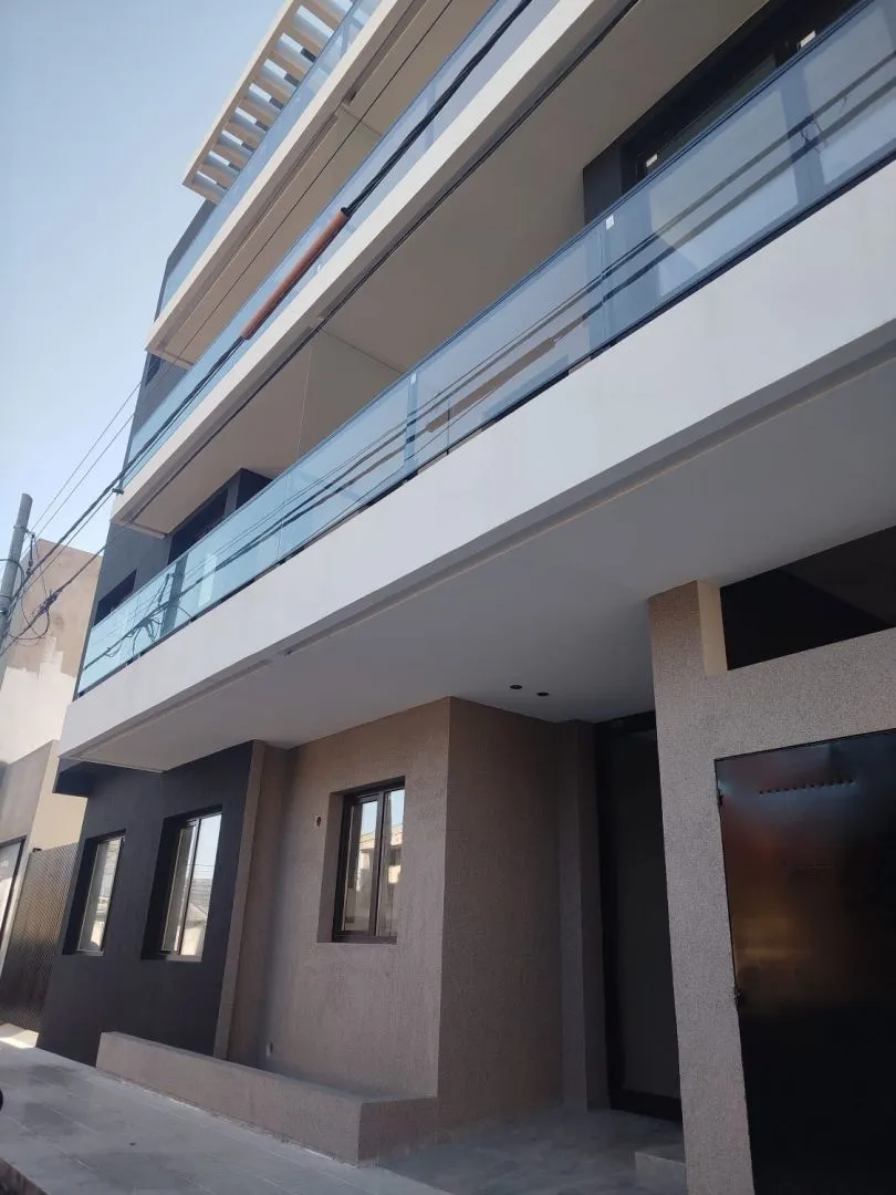 Departamento en PINTO 1600