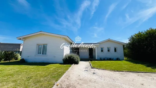 Casa en SENDEROS IV 400