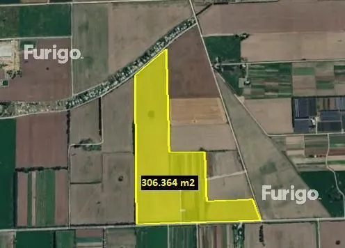 Lote en Esquina Formada