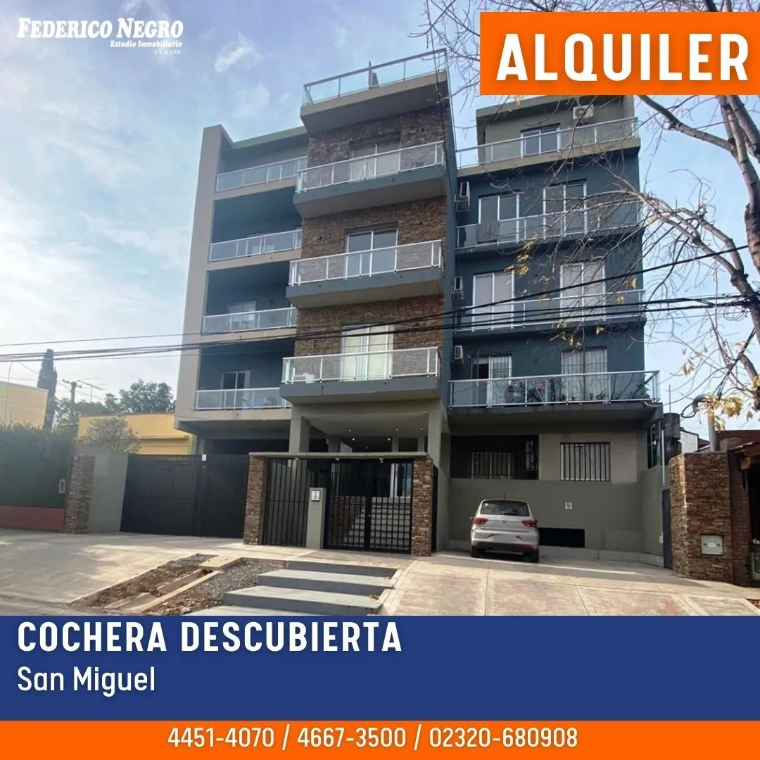 Cochera en Farias 1300