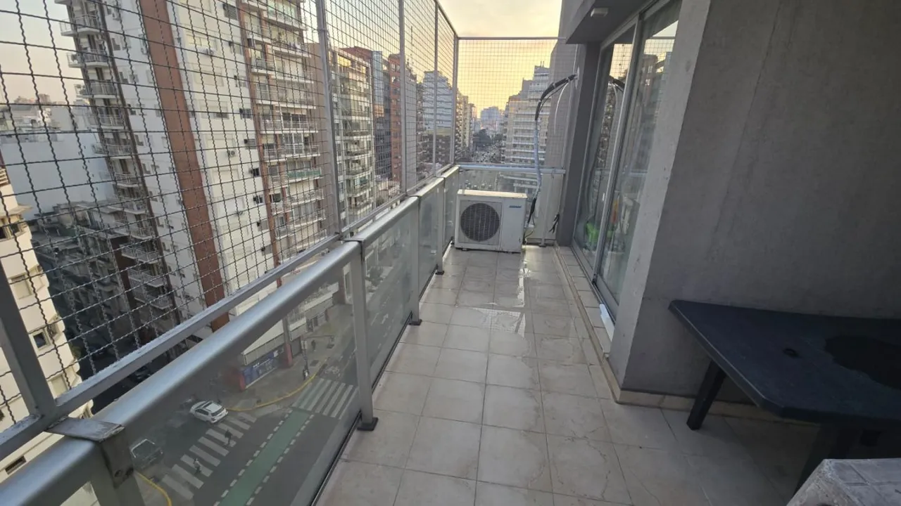 Departamento en JAURES, JEAN 1000