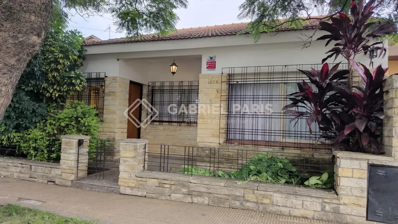 Casa en Gabriela Mistral 1200