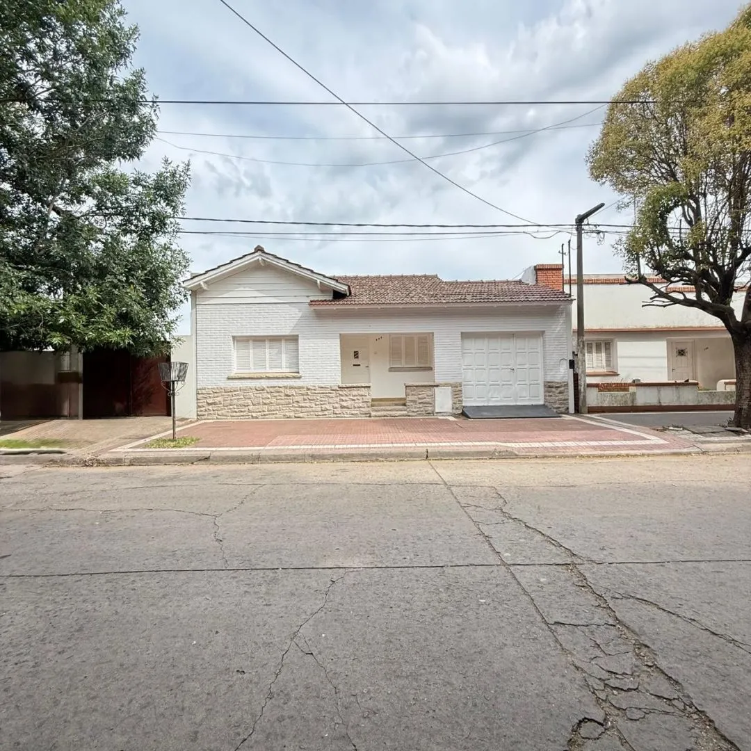 Casa en Calle 8 e/ 19 y