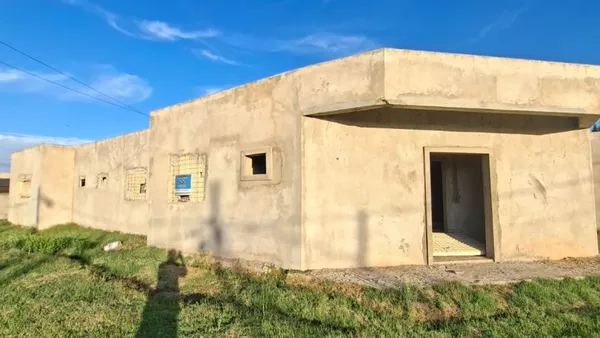 Casa en 546 700