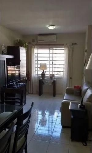 Departamento en Arenales 800