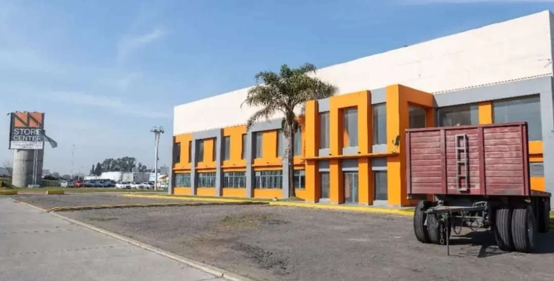 Galpon en Belisario Roldan 2800