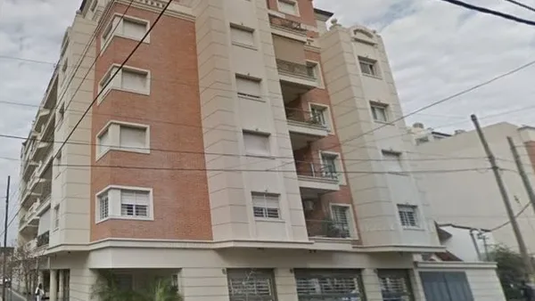 Departamento en Avellaneda 500