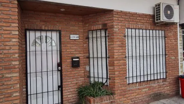 Departamento en Lugones 100