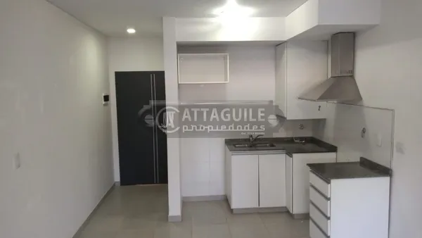 Departamento en GUEMES 600