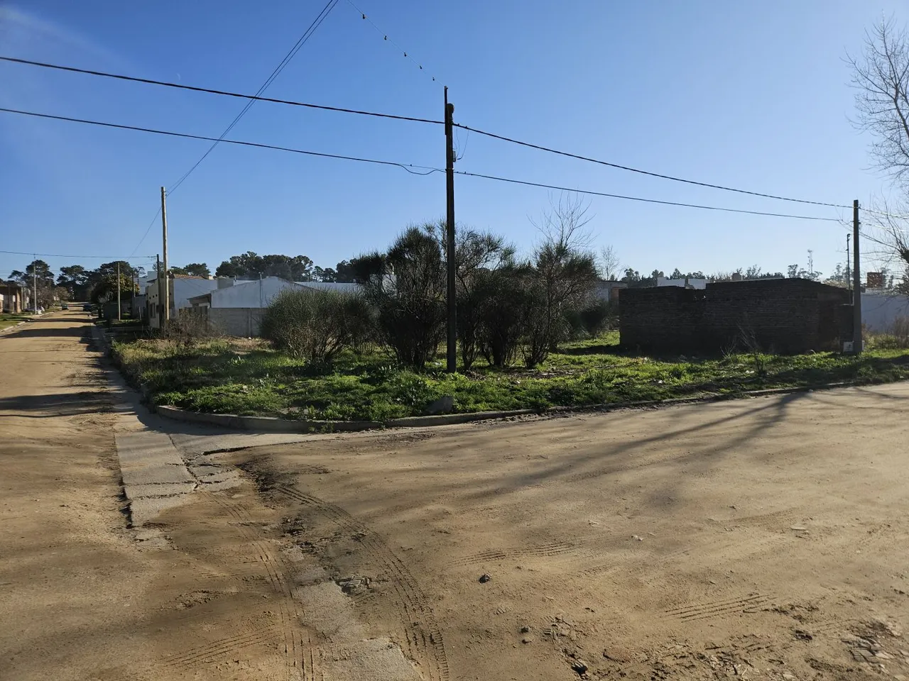 Lote en 37 esq. 46