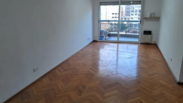 Departamento en YATAY 400