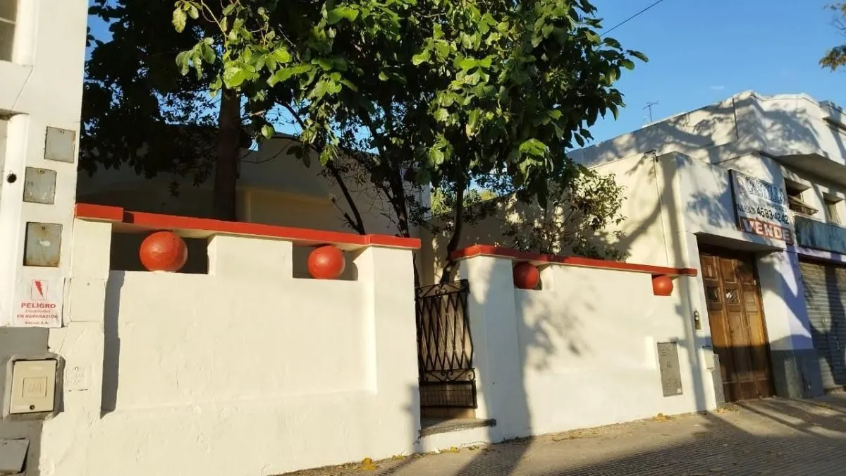 Casa en Av. Olivera 1200