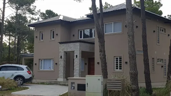 Casa en Helios 1200