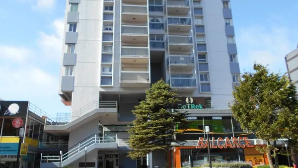 Departamento en Ed. Marinas II - 700