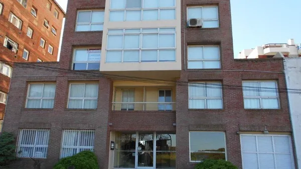 Departamento en De las Dunas 800