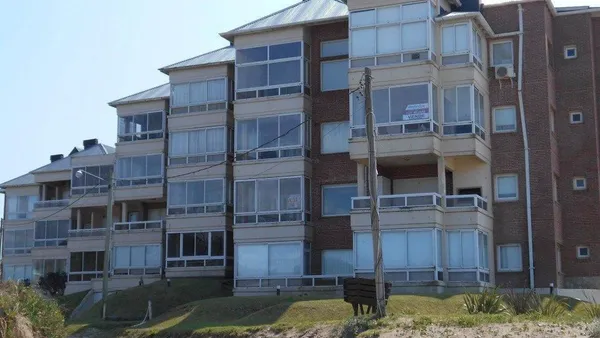 Departamento en Av. del Mar y Go 100