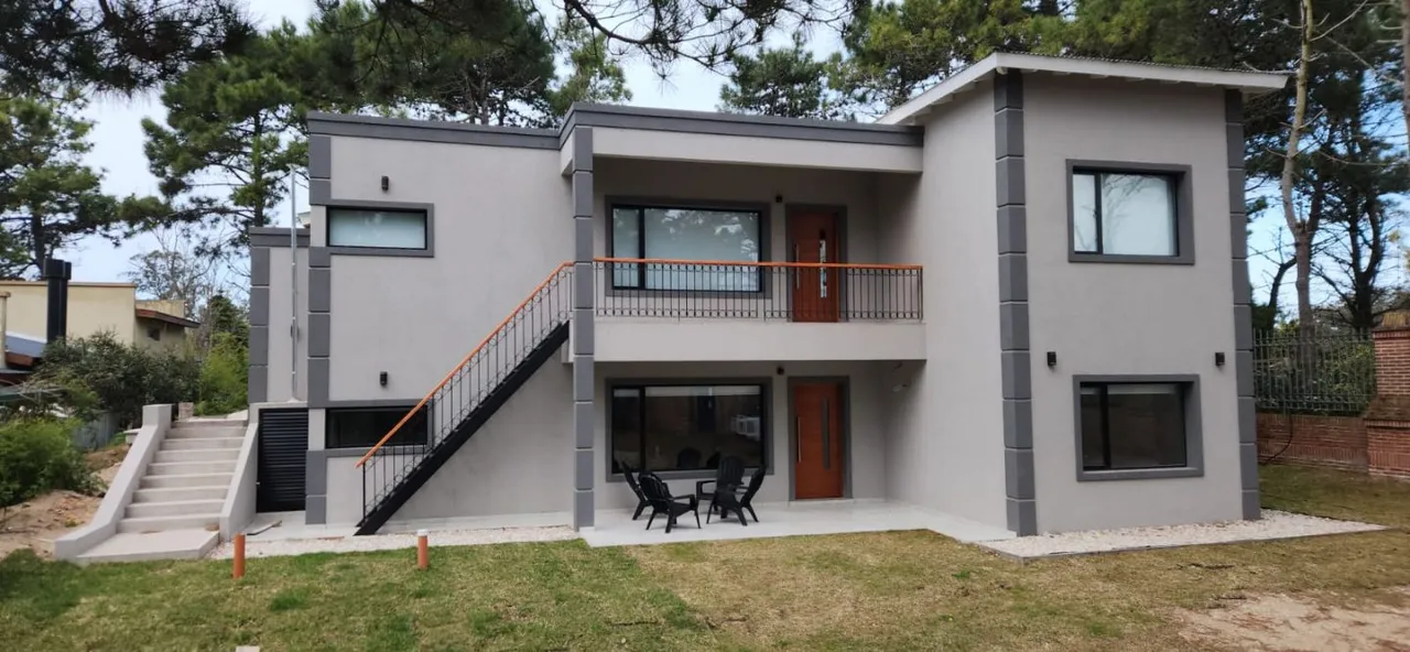 Departamento en Av. de las tres
