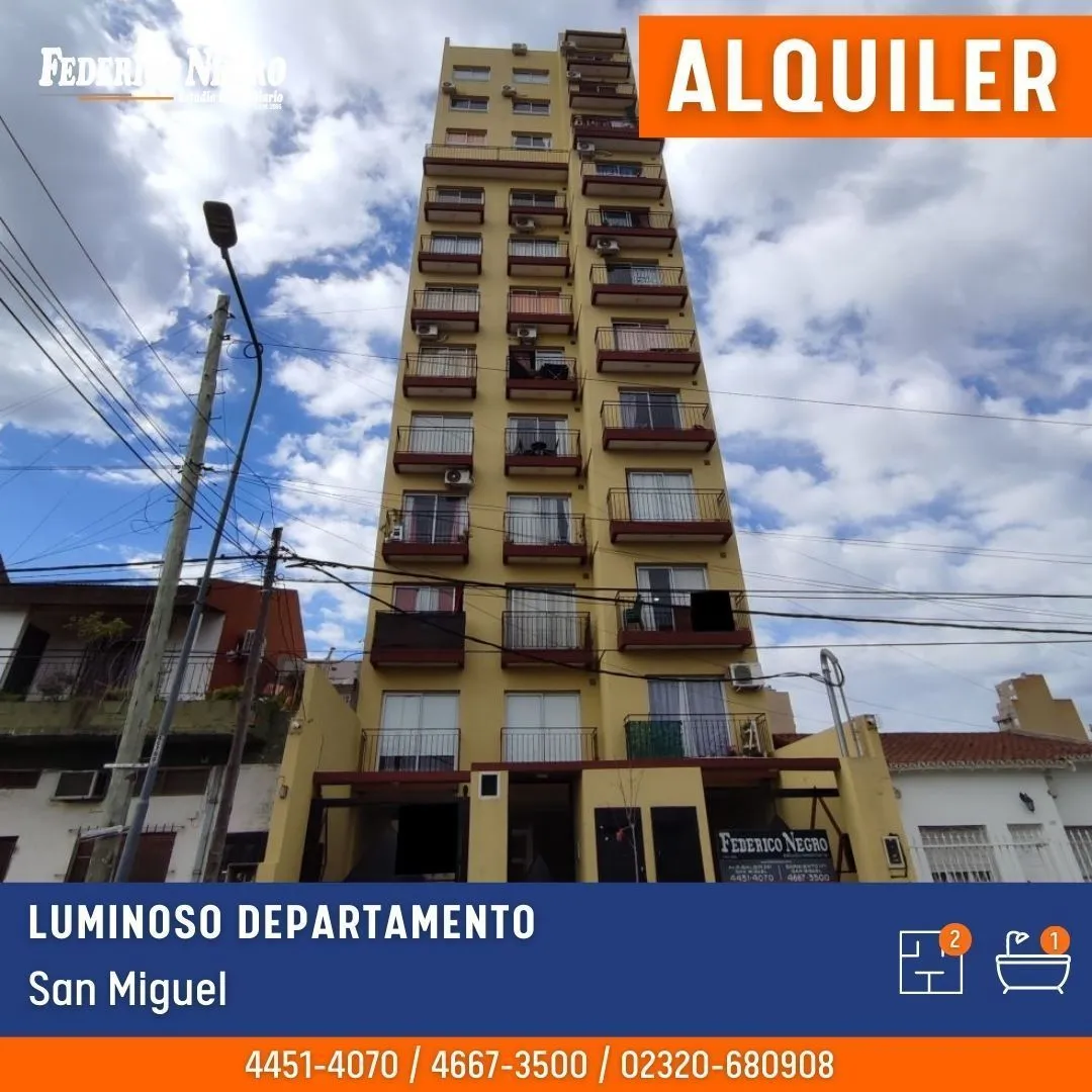 Departamento en Int. Irigoin 900