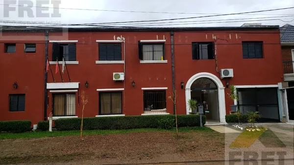 Edificio en 25 de Mayo 400