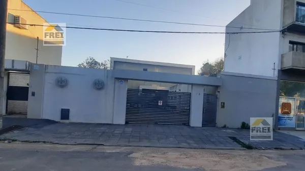 Negocio en Primera Junta 100