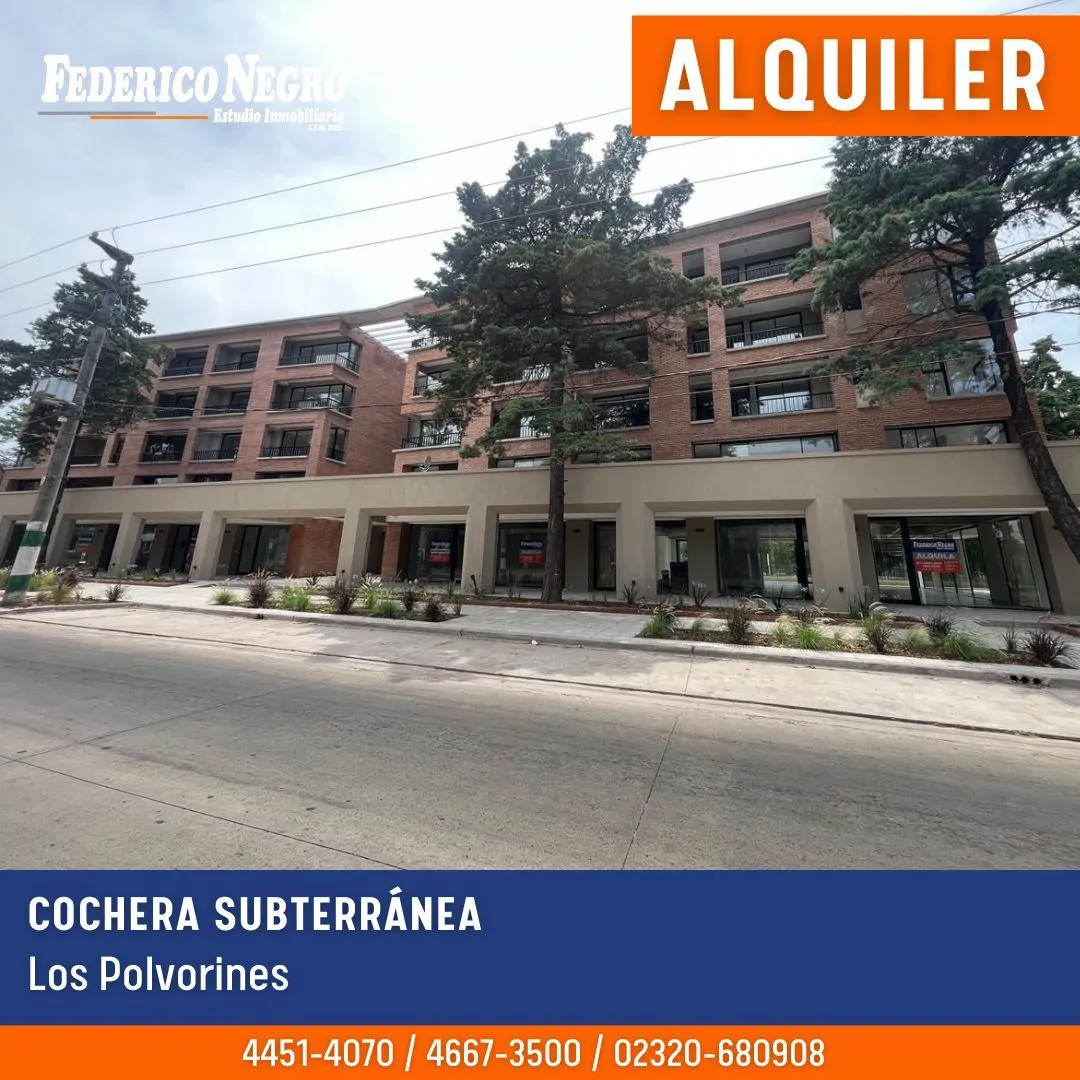 Cochera en José Leon Suare 1700