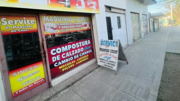 Local Comercial en Av Derqui 1300