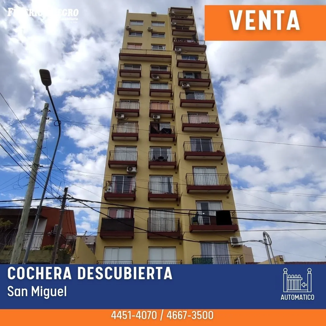 Cochera en Int. Irigoin 900