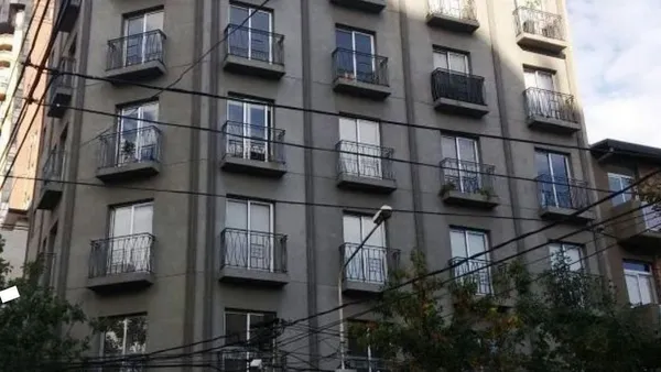 Oficina en Gral. Las Heras 1000