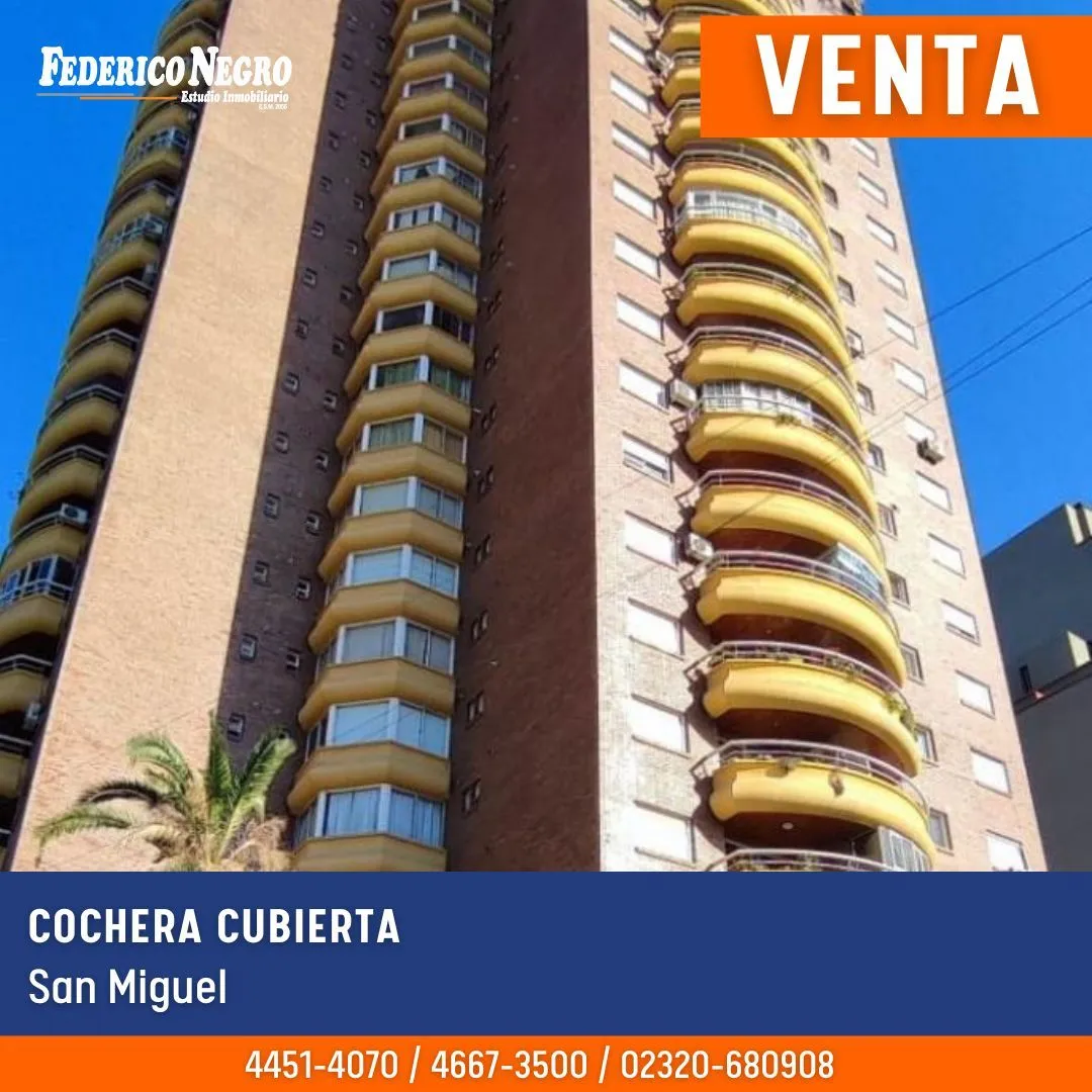 Cochera en Angel Delia 1200
