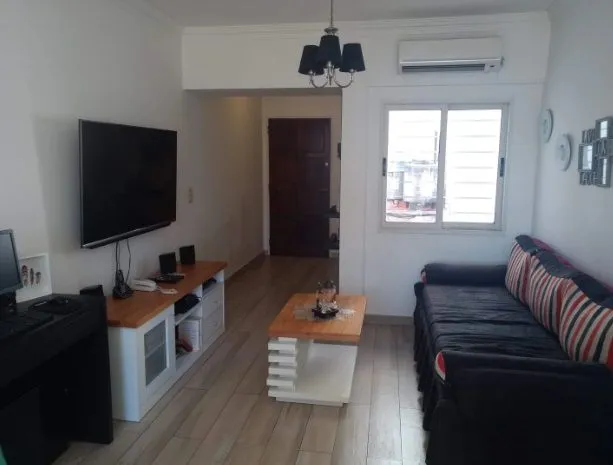 Departamento en Av Rivadavia 9000