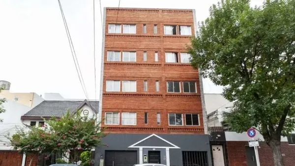 Departamento en Senillosa 1500